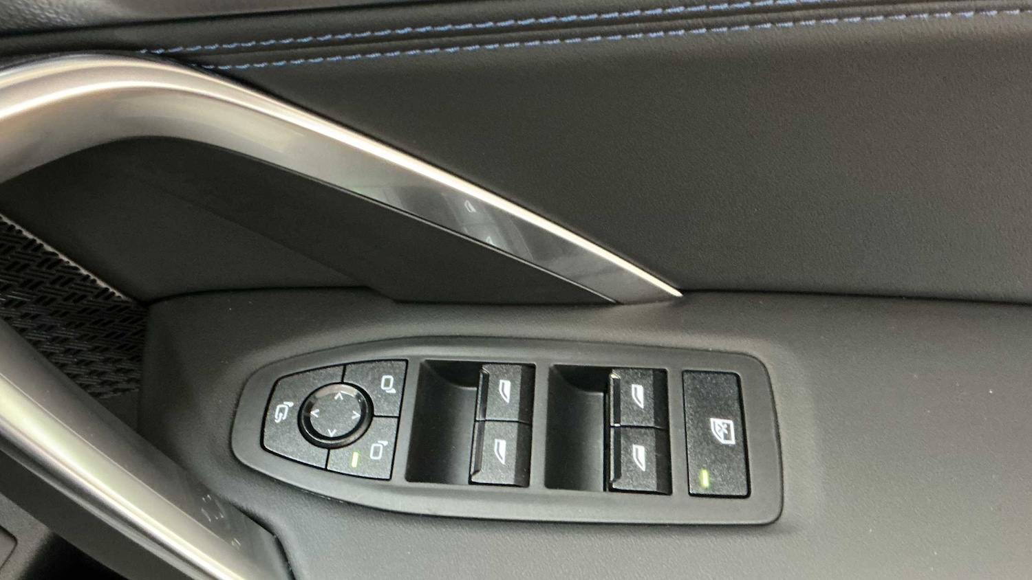 Used BMW iX2 for sale - 77219563: Photo 22