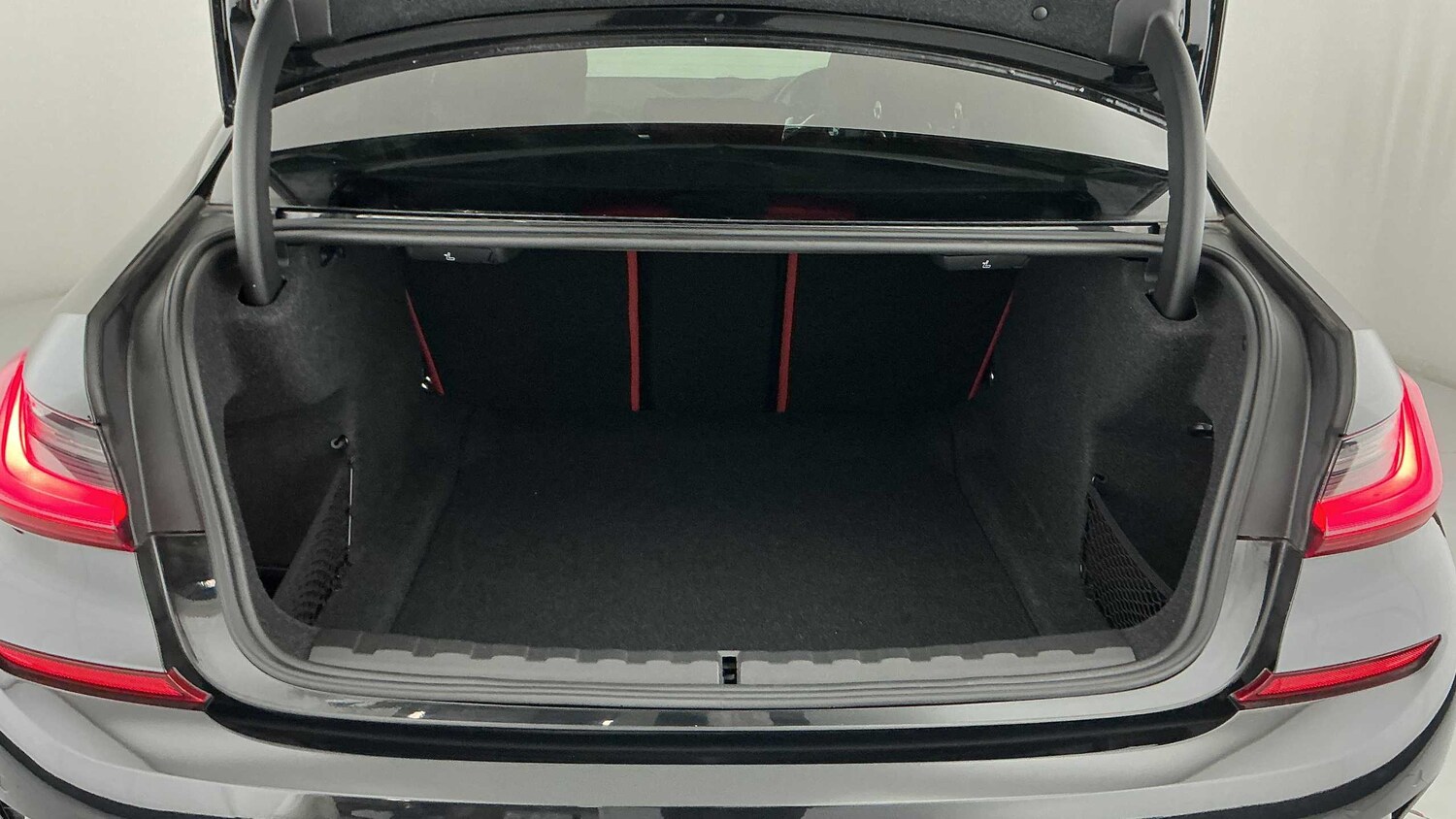 Used BMW 3 Series 2022 for sale - 78076953: Photo 13