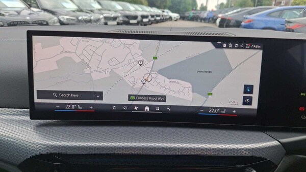 Used BMW i4 2025 for sale - 75405503: Photo 13