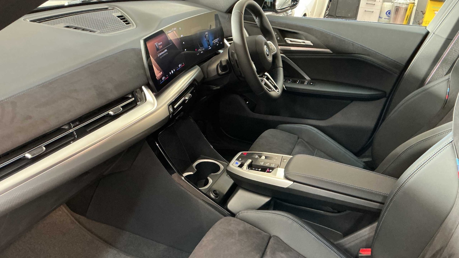 Used BMW iX2 2025 for sale - 76805000: Photo 8