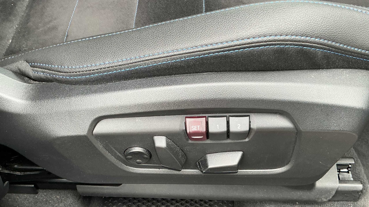 Used BMW 2 Series 2023 for sale - 78187872: Photo 12