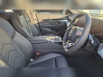 Used BMW 5 Series 2025 for sale - 75217771: Photo