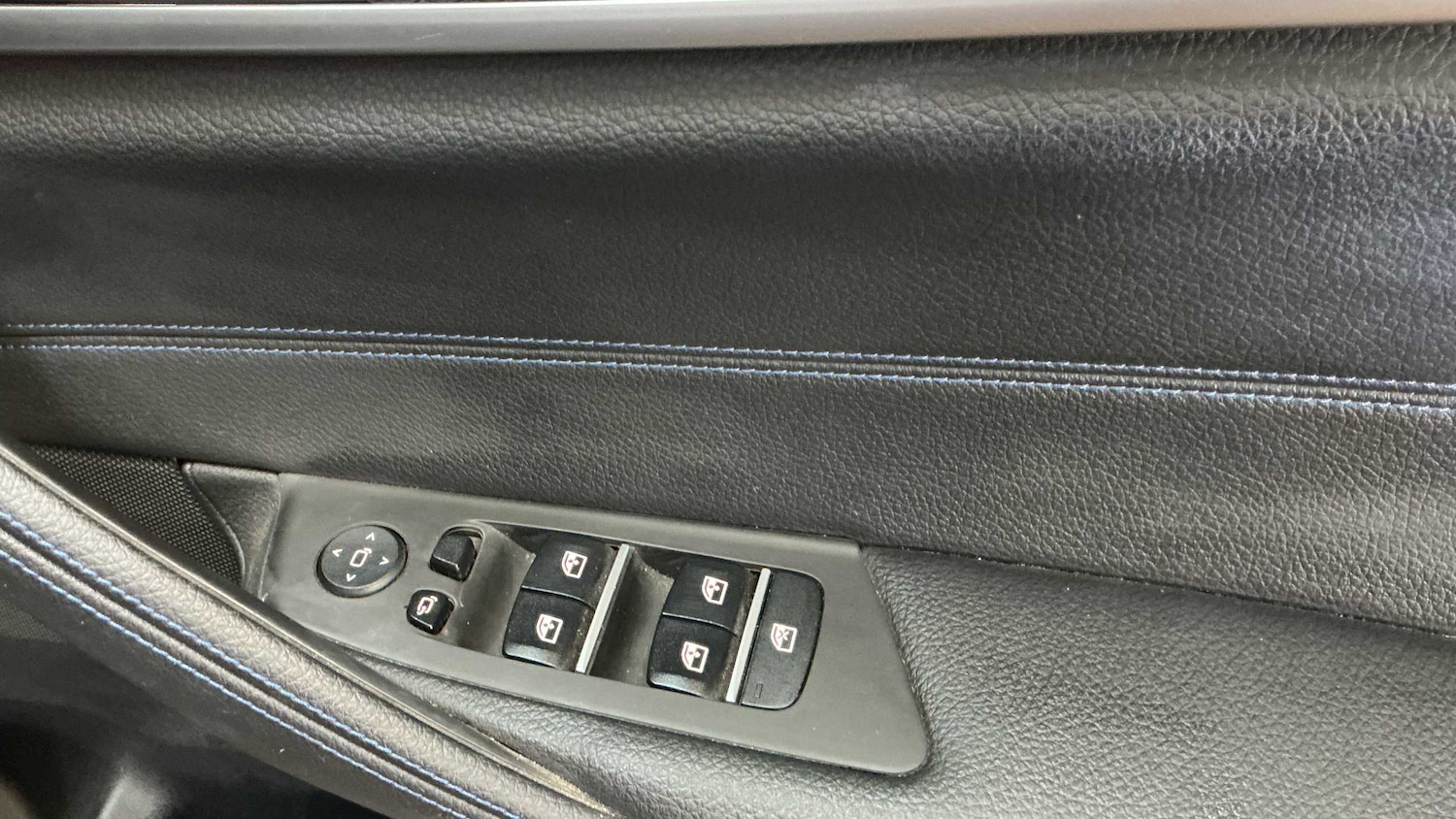 Used BMW 5 Series 2022 for sale - 77147352: Photo 26