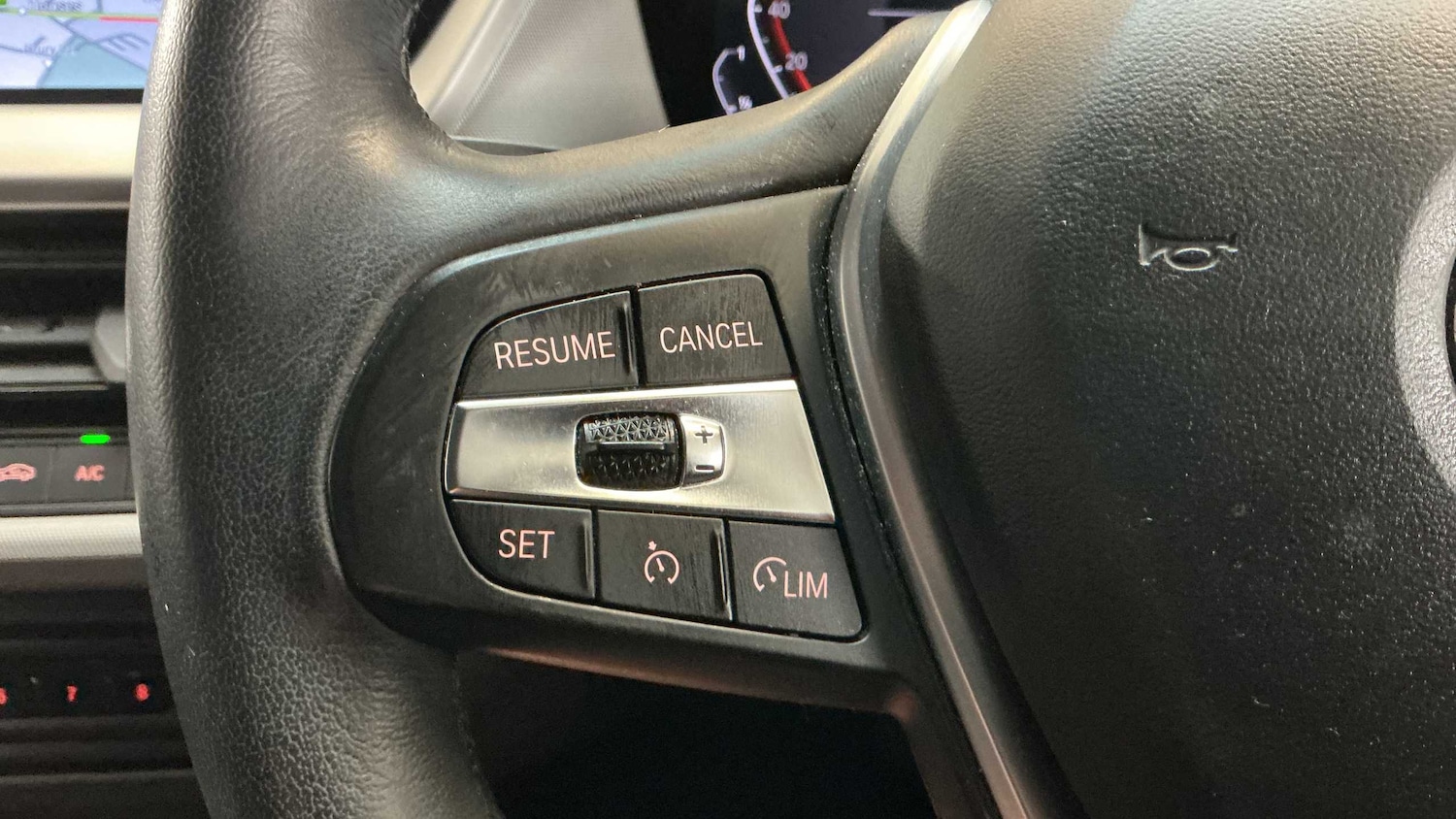 Used BMW 1 Series 2023 for sale - 77348135: Photo 17