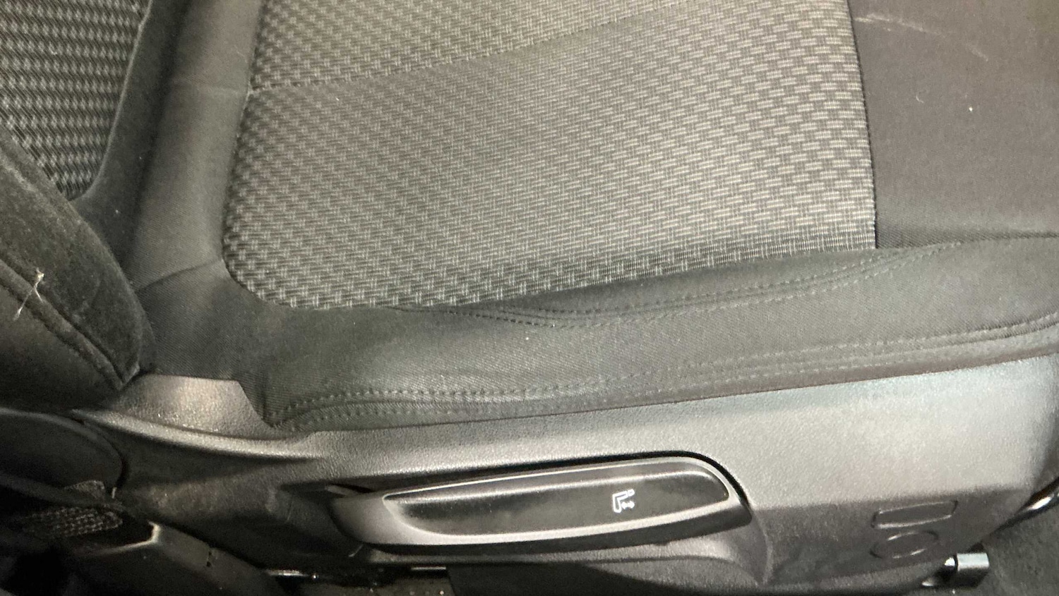 Used BMW 1 Series 2023 for sale - 77348135: Photo 22