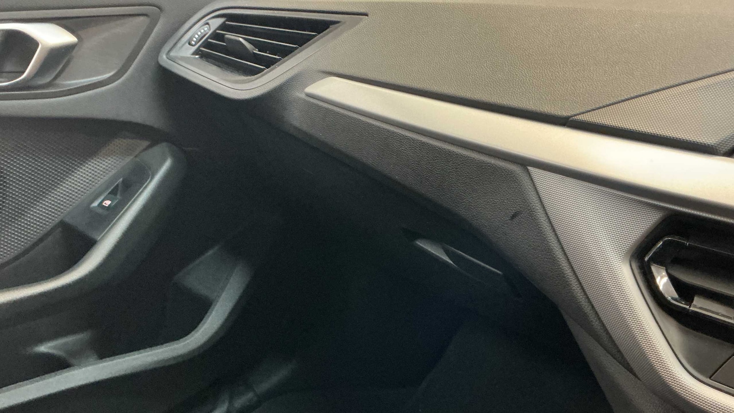 Used BMW 1 Series 2023 for sale - 77348135: Photo 26