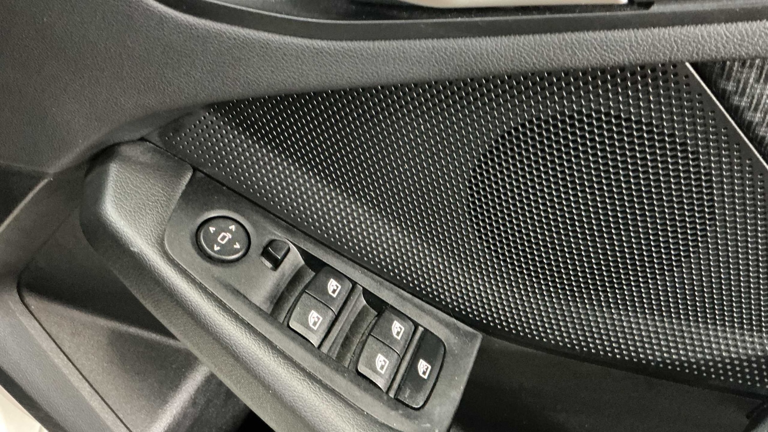 Used BMW 1 Series 2023 for sale - 77348135: Photo 28