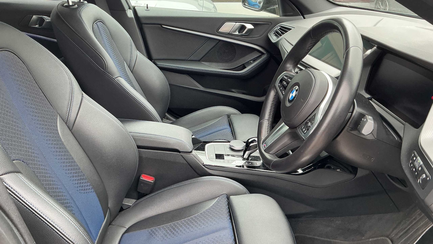 Used BMW 2 Series 2022 for sale - 78187964: Photo 5