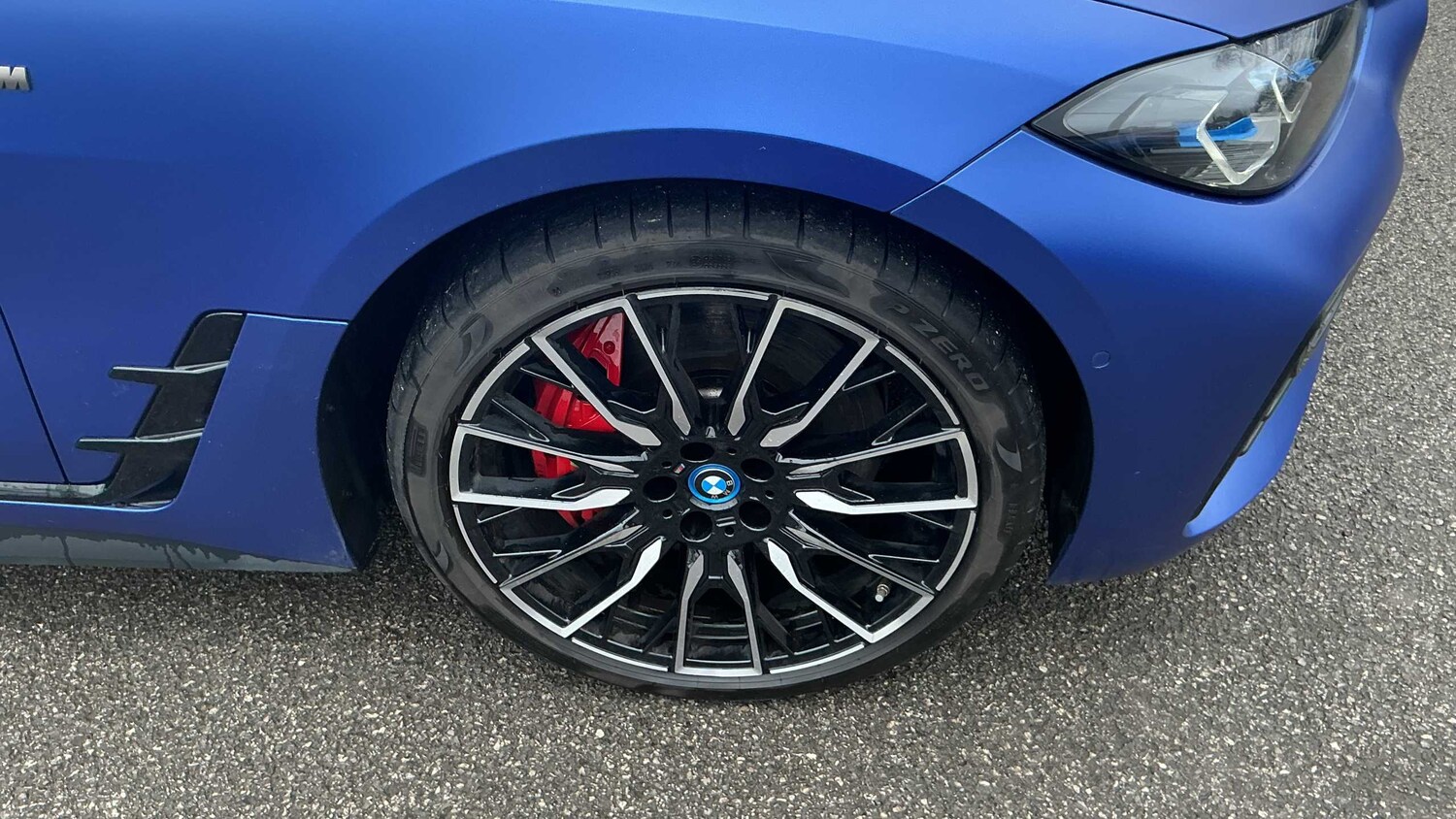 Used BMW i4 2022 for sale - 77942861: Photo 11