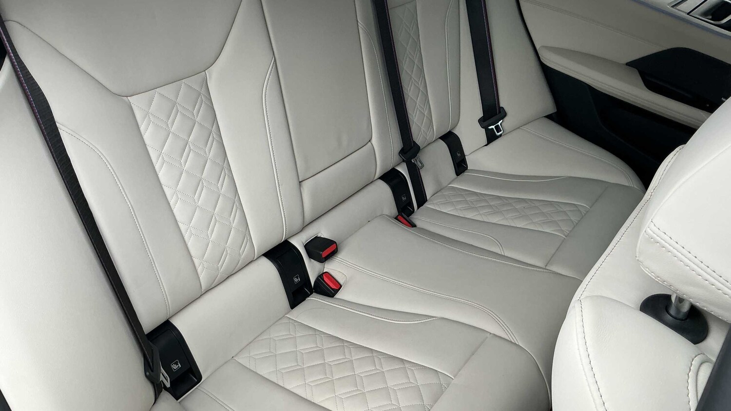 Used BMW i4 2022 for sale - 77942861: Photo 26