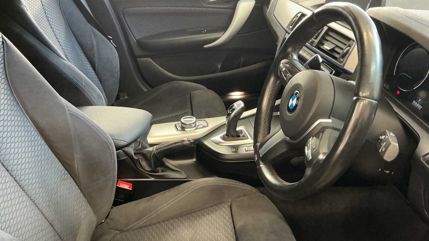 Used BMW 1 Series 2017 for sale - 76362611: Photo 19