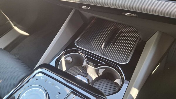 Used BMW 5 Series 2025 for sale - 75218143: Photo 14