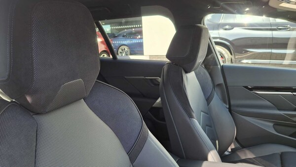 Used BMW 5 Series 2025 for sale - 75218143: Photo 25