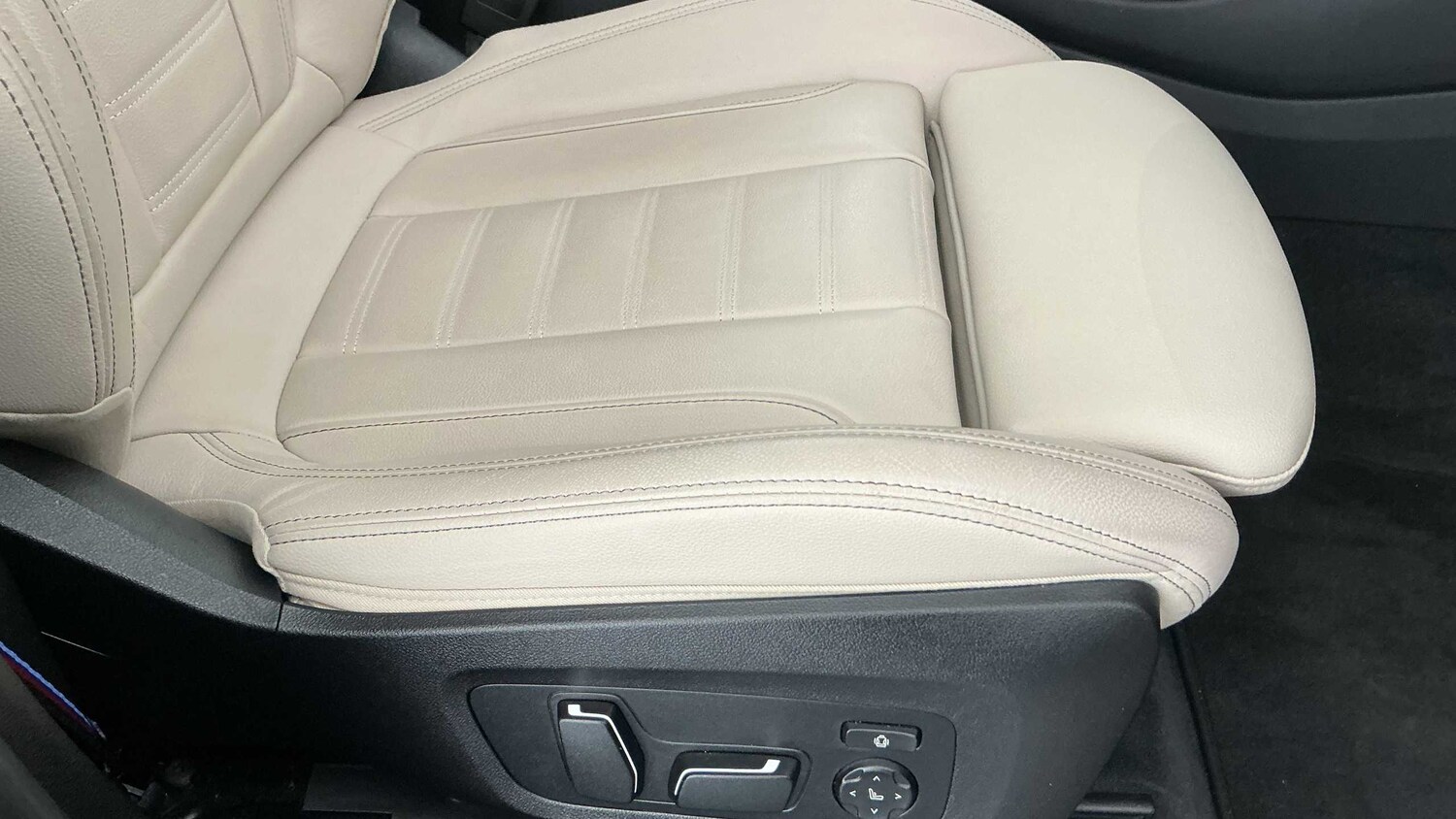 Used BMW iX3 2023 for sale - 77526857: Photo 19