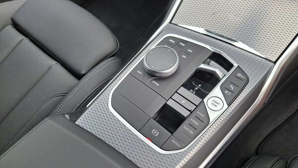 Used BMW 3 Series 2025 for sale - 75260008: Photo 18
