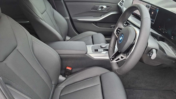 Used BMW 3 Series 2025 for sale - 75260008: Photo 23