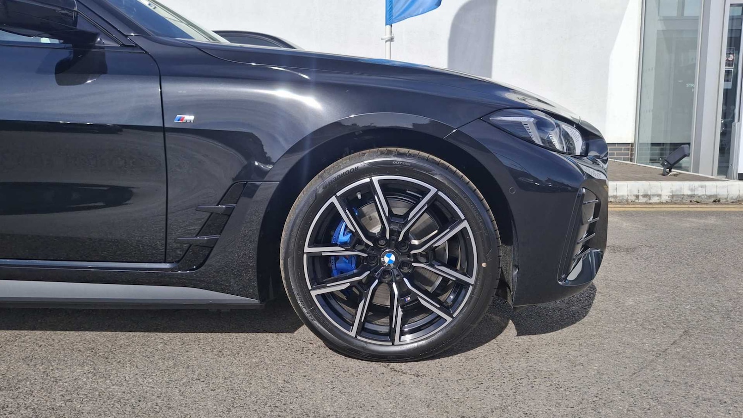 Used BMW i4 for sale - 77308461: Photo 11