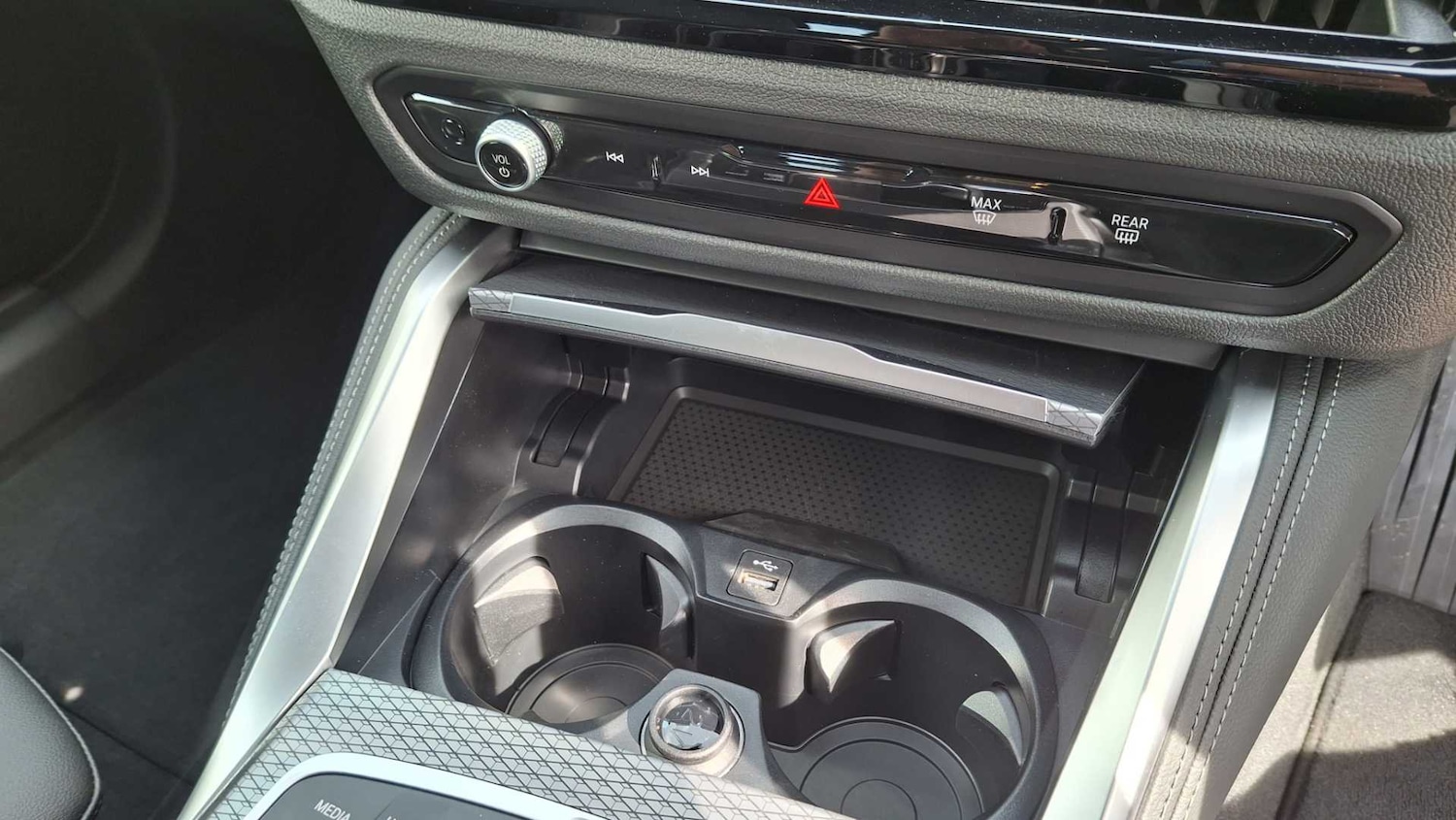 Used BMW i4 for sale - 77308461: Photo 14