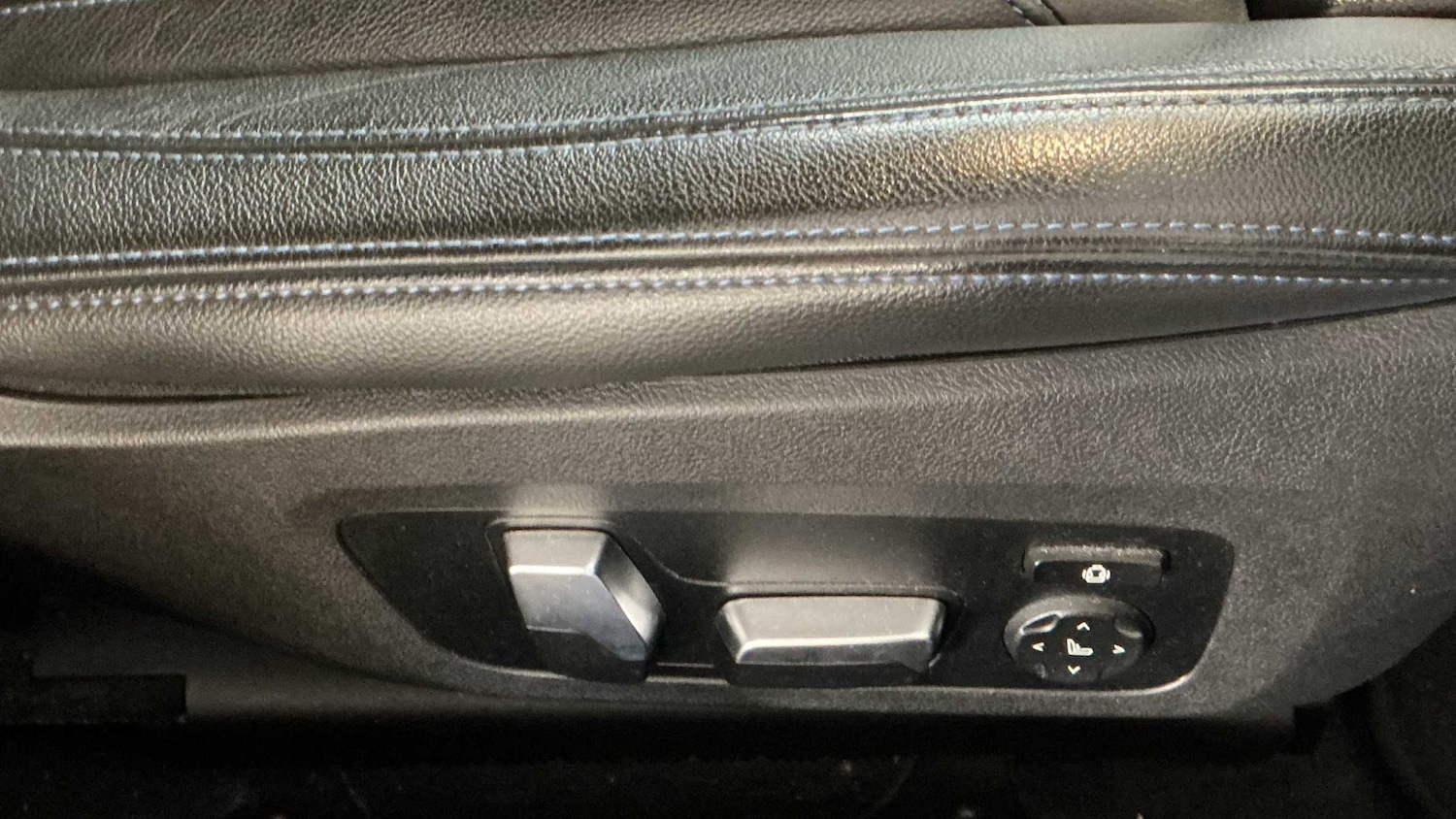 Used BMW 3 Series 2019 for sale - 76401323: Photo 16