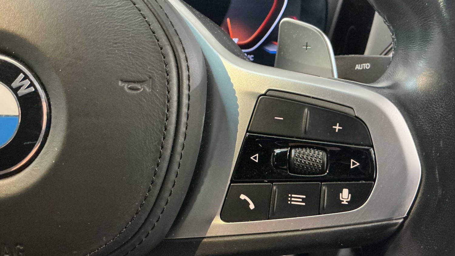 Used BMW 3 Series 2019 for sale - 76401323: Photo 24