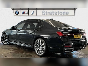 Used BMW 7 Series 2021 for sale - 77134995: Photo