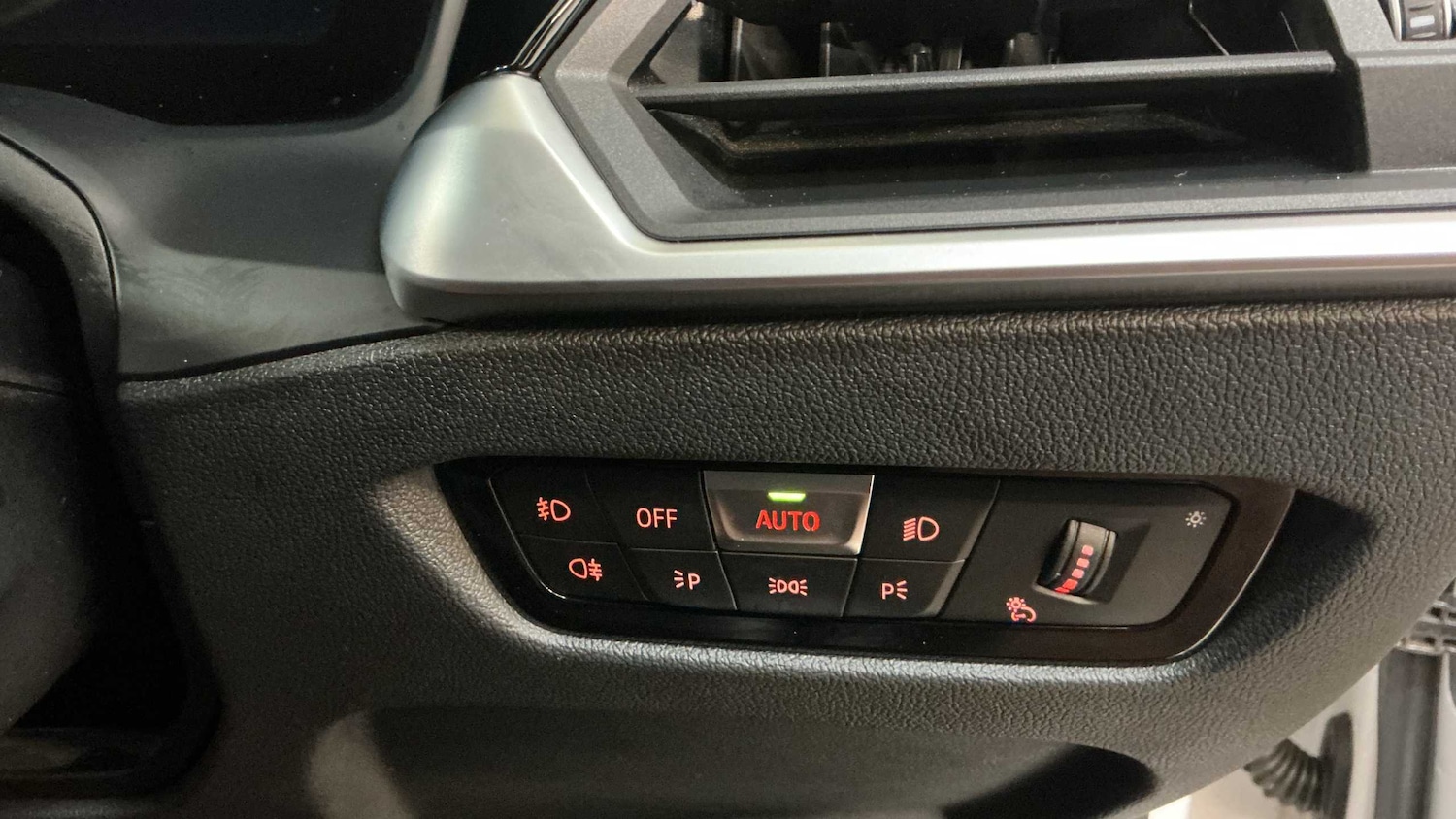 Used BMW 3 Series 2019 for sale - 76842795: Photo 25