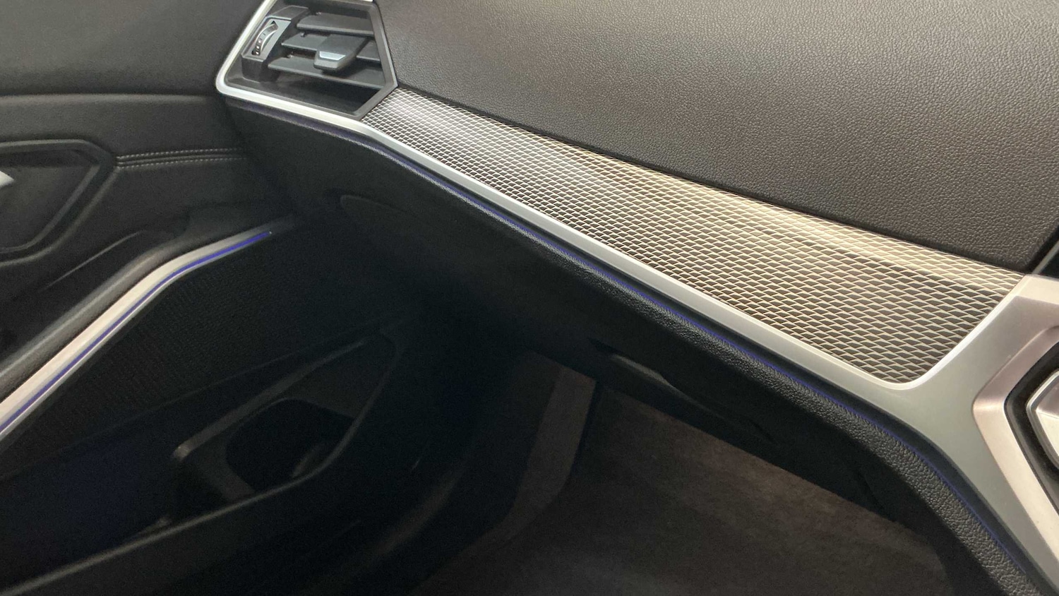 Used BMW 3 Series 2019 for sale - 76842795: Photo 27