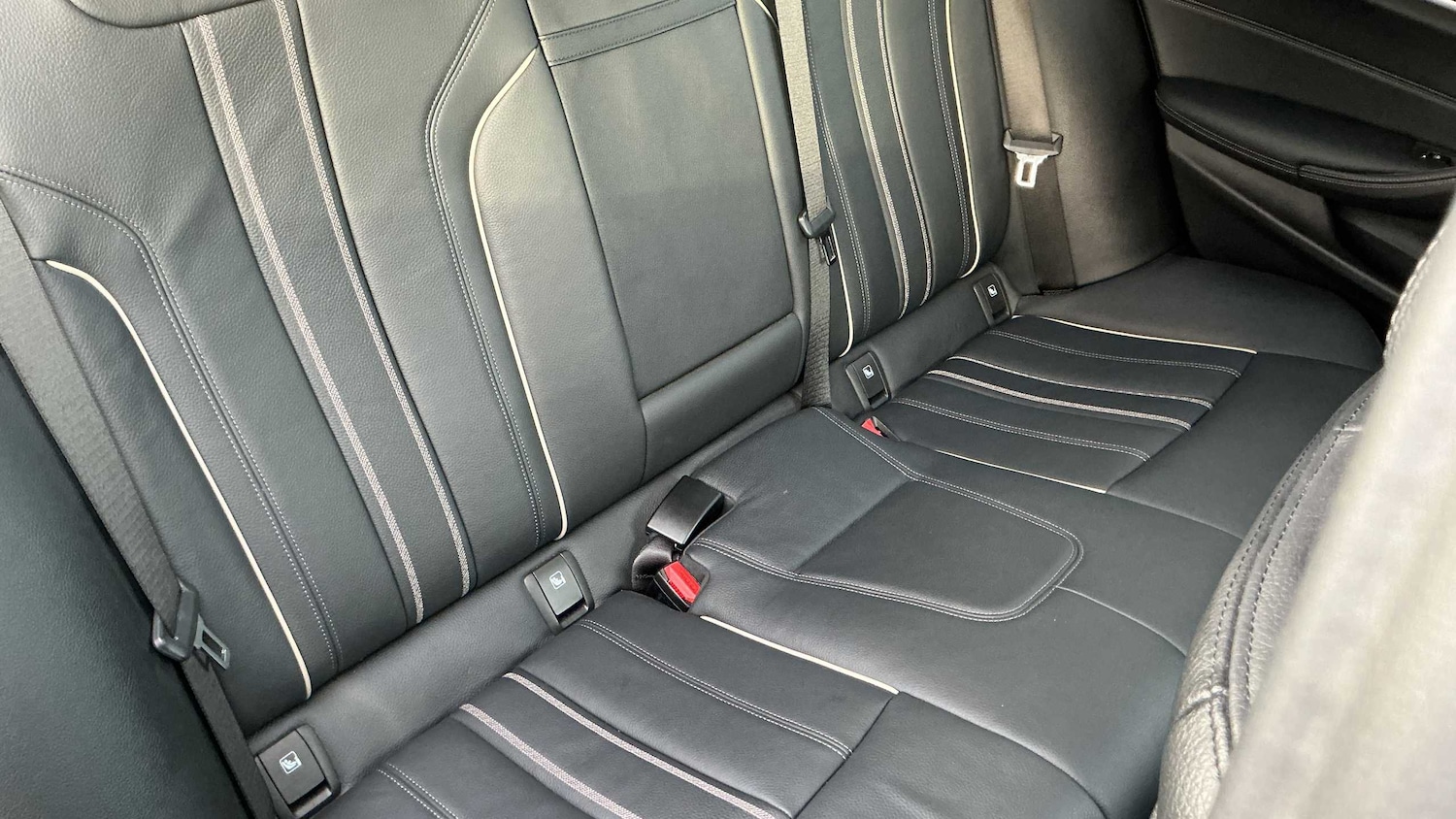 Used BMW 5 Series 2020 for sale - 77147390: Photo 24