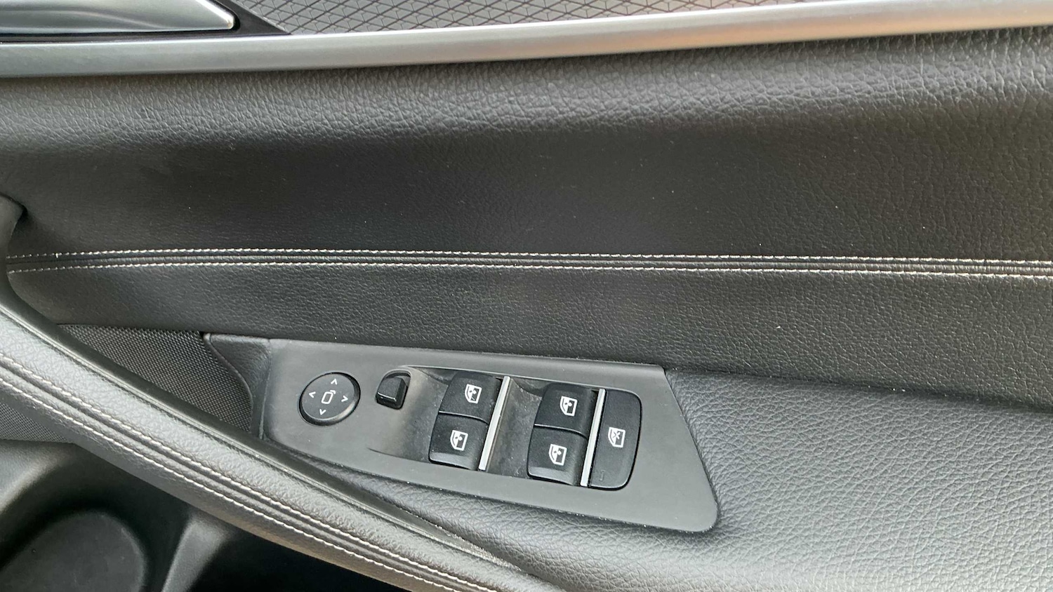 Used BMW 5 Series 2020 for sale - 77147390: Photo 26