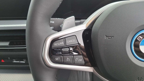 Used BMW 3 Series 2025 for sale - 75260028: Photo 11