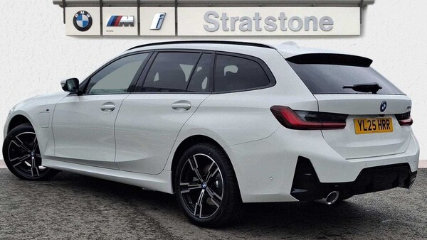 Used BMW 3 Series 2025 for sale - 75260028: Photo 2
