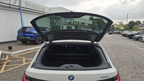 Used BMW 3 Series 2025 for sale - 75260028: Photo 30