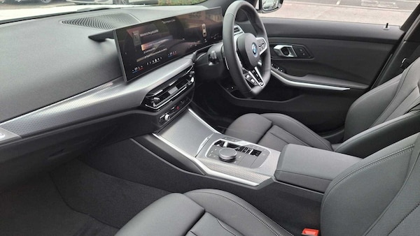 Used BMW 3 Series 2025 for sale - 75260028: Photo 4