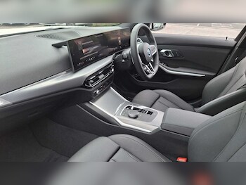 Used BMW 3 Series 2025 for sale - 75260028: Photo