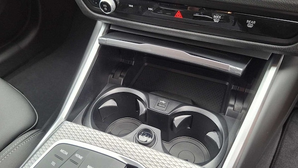 Used BMW 3 Series 2025 for sale - 75260028: Photo 9