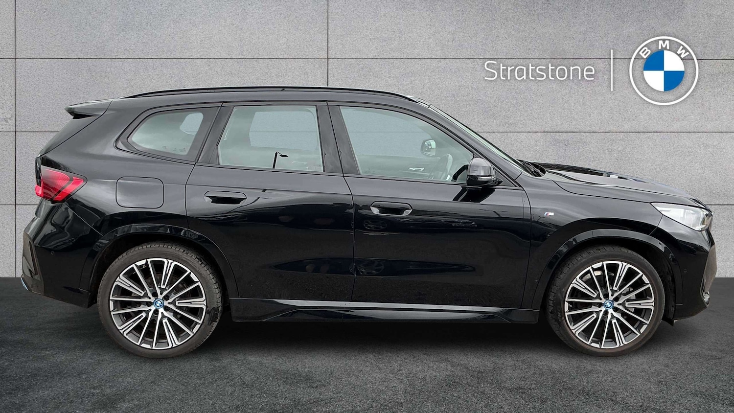 Used BMW iX1 2023 for sale - 78187935: Photo 4