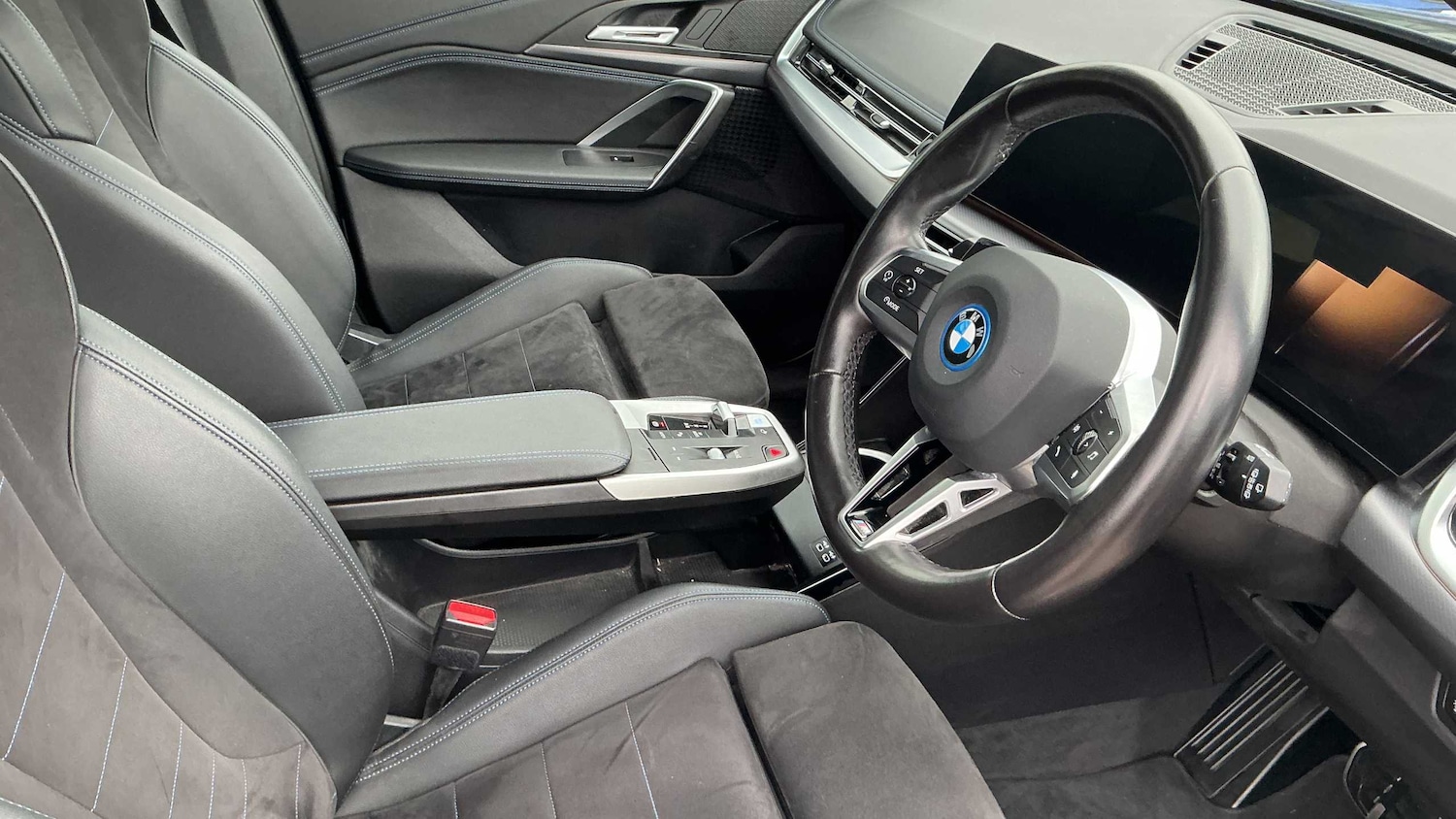 Used BMW iX1 2023 for sale - 78187935: Photo 5