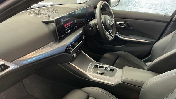 Used BMW 3 Series 2025 for sale - 76242457: Photo 8