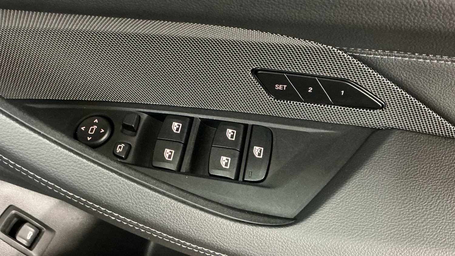 Used BMW i4 2023 for sale - 77772373: Photo 14