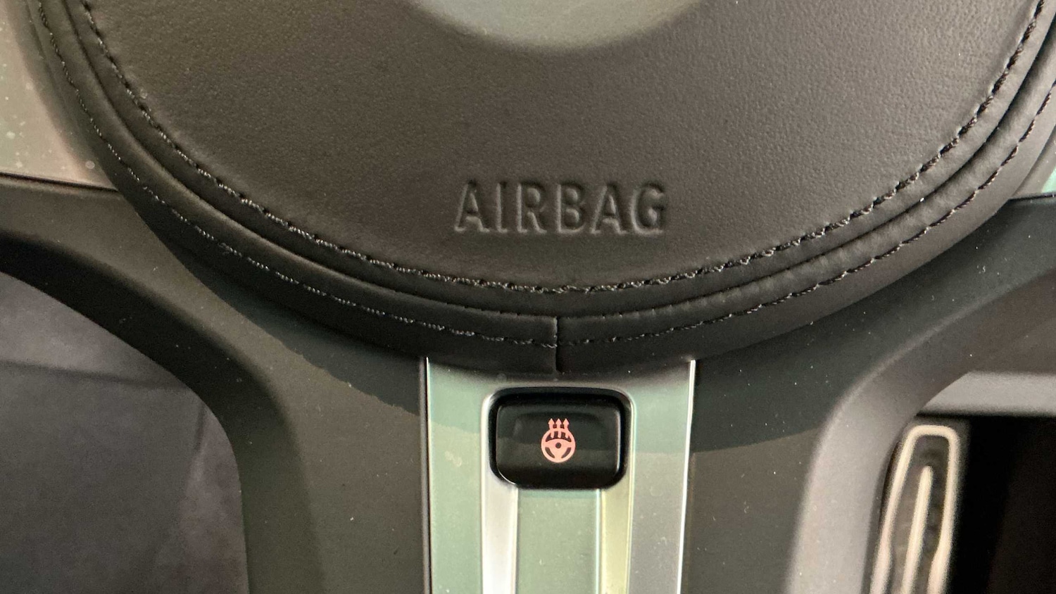 Used BMW i4 2023 for sale - 77772373: Photo 15