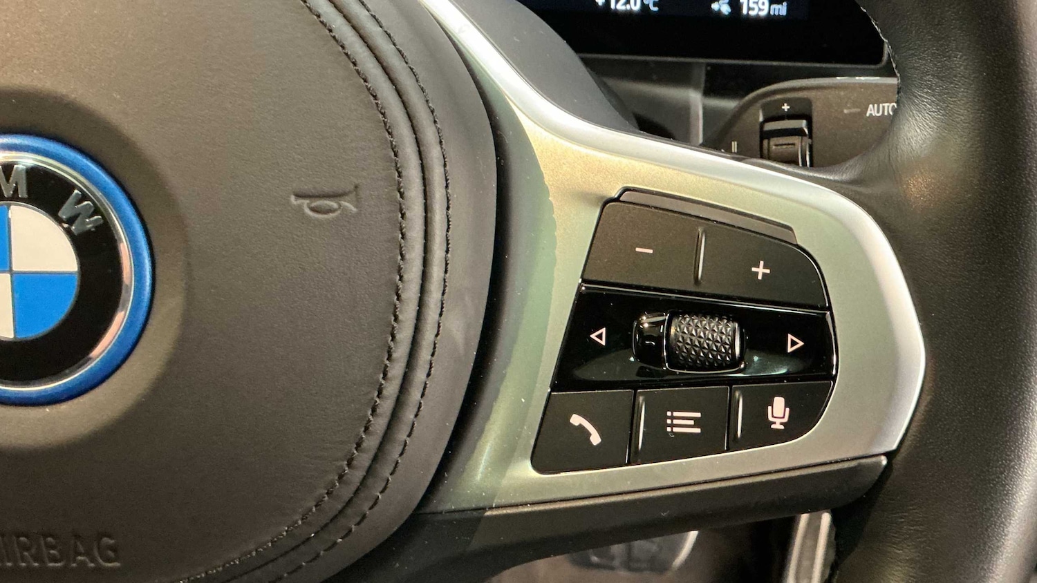 Used BMW i4 2023 for sale - 77772373: Photo 22