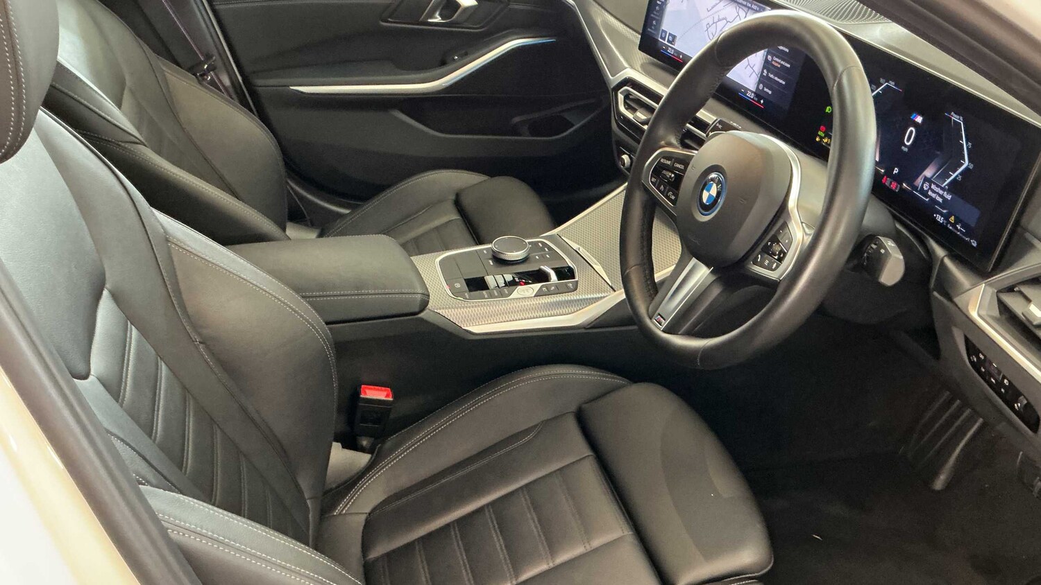 Used BMW 3 Series 2024 for sale - 77960859: Photo 5