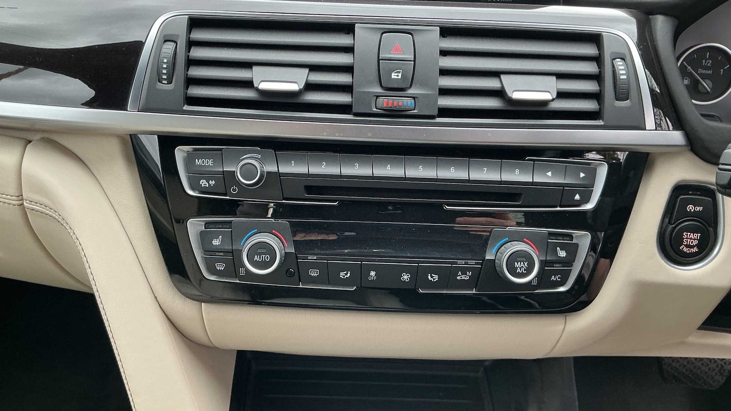 Used BMW 3 Series 2016 for sale - 77943053: Photo 16