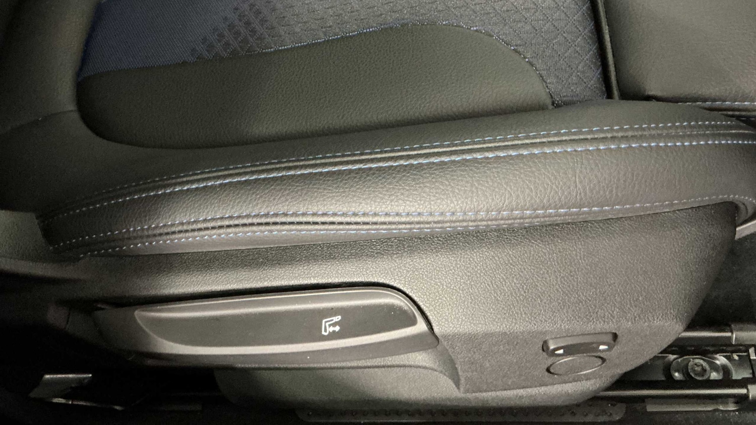 Used BMW 1 Series 2023 for sale - 76272043: Photo 19