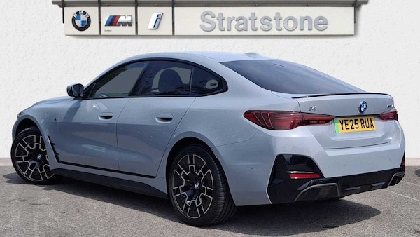 Used BMW i4 2025 for sale - 75218608: Photo 2