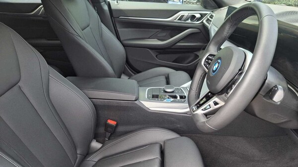 Used BMW i4 2025 for sale - 75218608: Photo 4