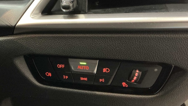 Used BMW i4 2025 for sale - 76339560: Photo 24