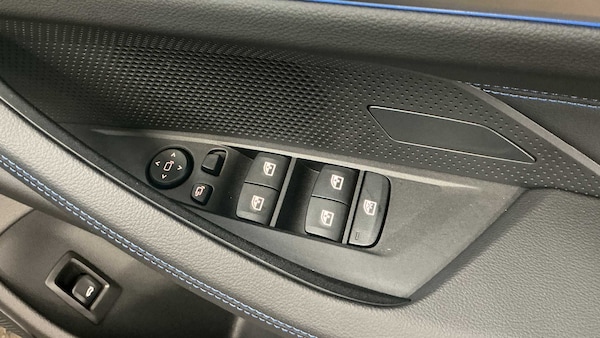 Used BMW i4 2025 for sale - 76339560: Photo 25