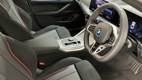 Used BMW i4 2025 for sale - 76339560: Photo 4