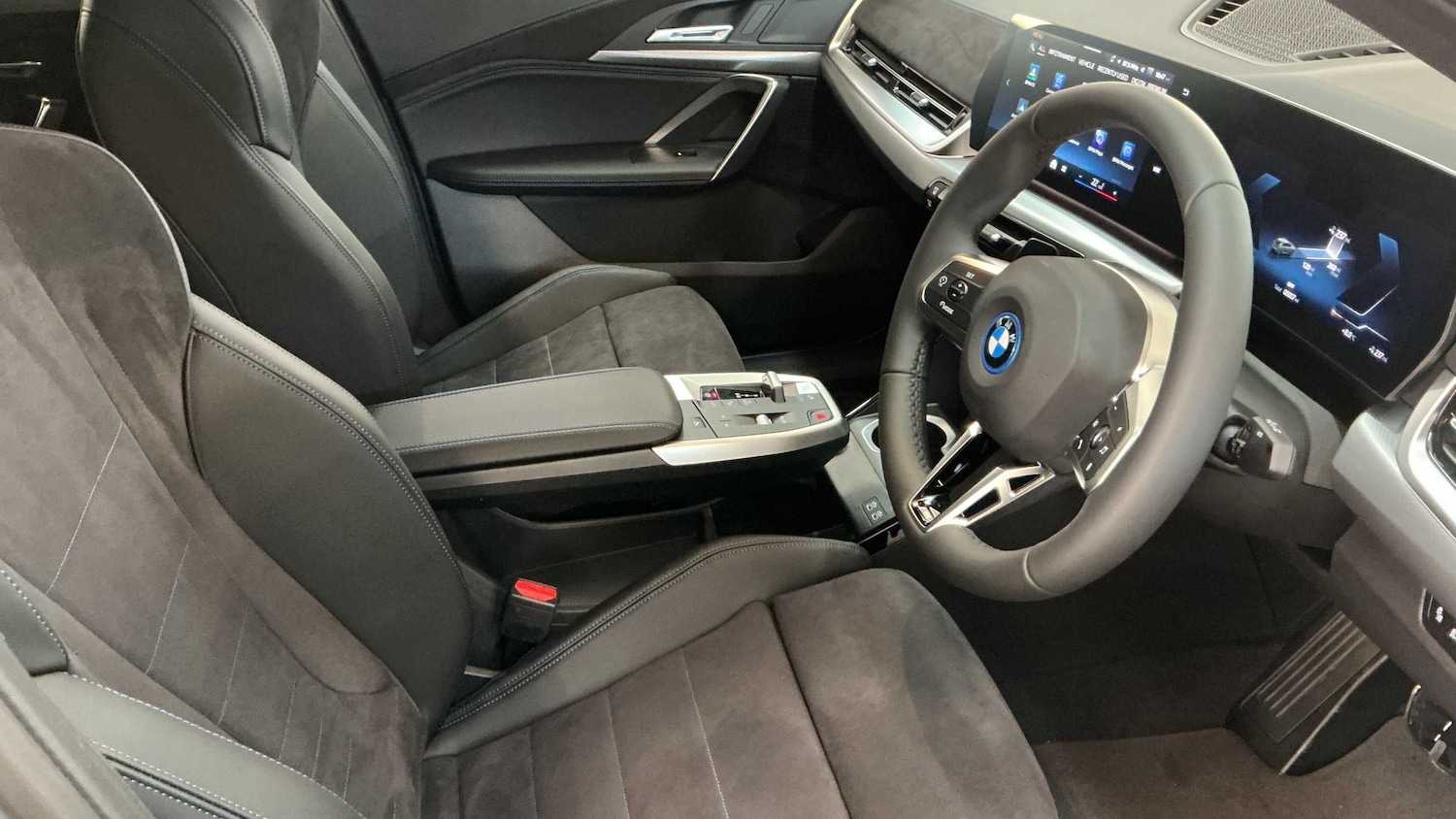 Used BMW iX2 2025 for sale - 76875670: Photo 5